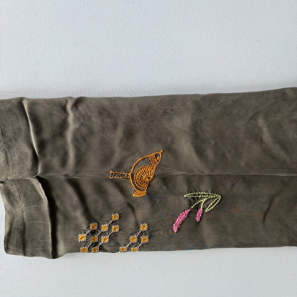Johnny Was Olive Wide Leg Embroidered Floral Pants - Picture 7 of 15